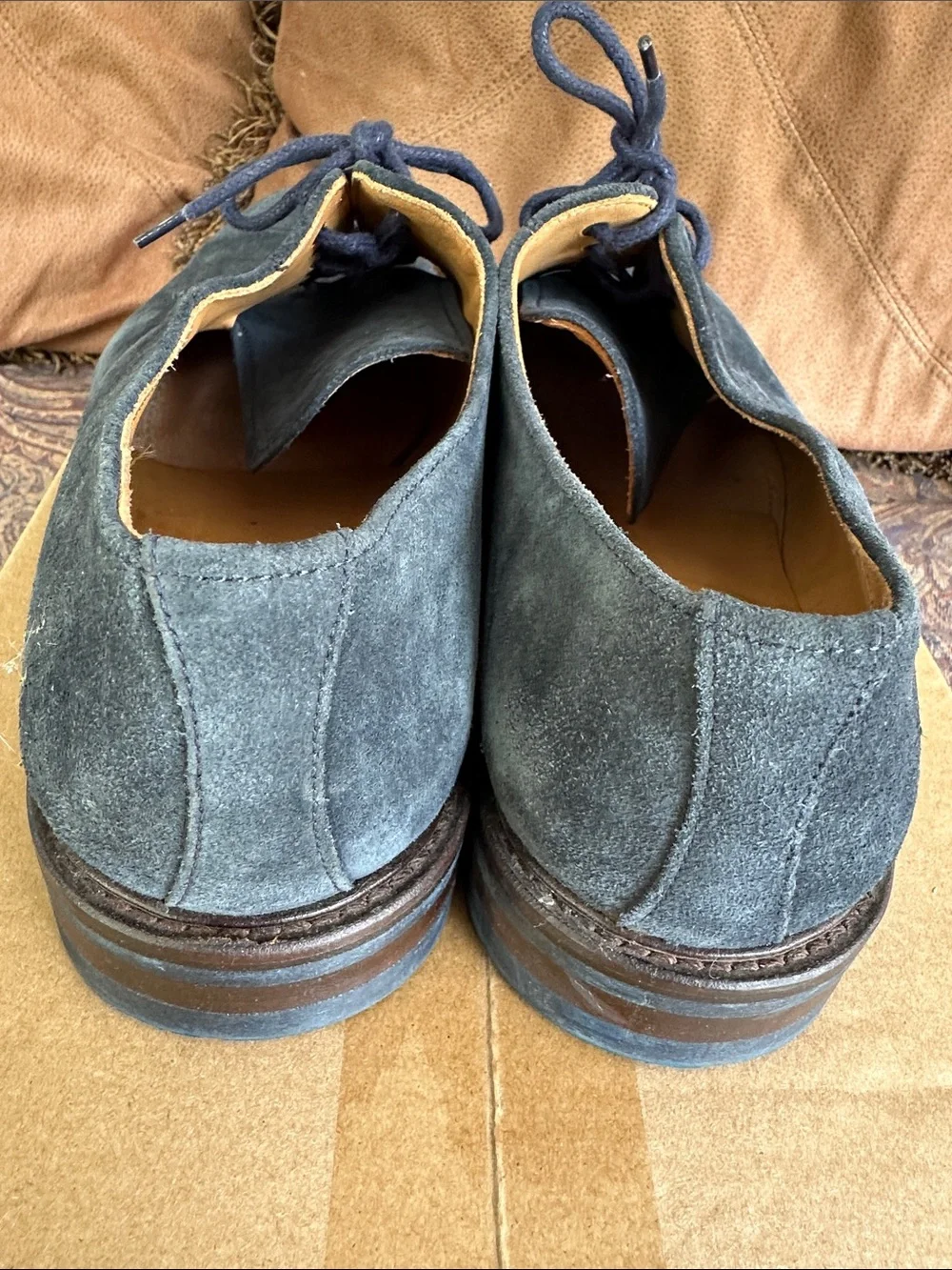 Men's Navy Suede Chukka Boots - Classic Lace-Up